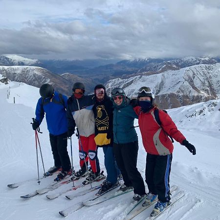 Wanaka Backpackers Bothy Pansiyon Dış mekan fotoğraf