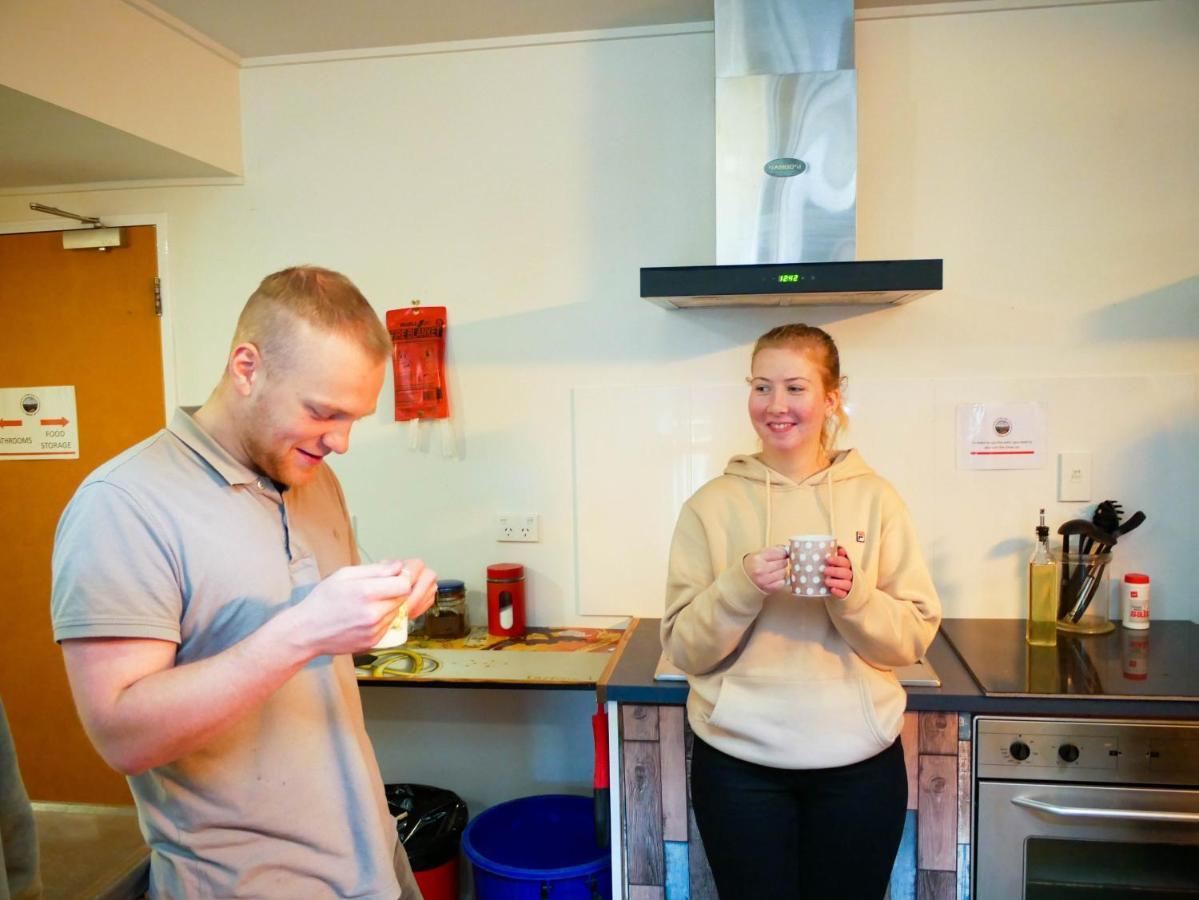 Wanaka Backpackers Bothy Pansiyon Dış mekan fotoğraf